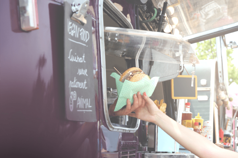 9_2020_chefnotes_snacksavor_food-truckshalls_hero