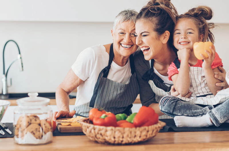 2_2018_Postcards_Hero