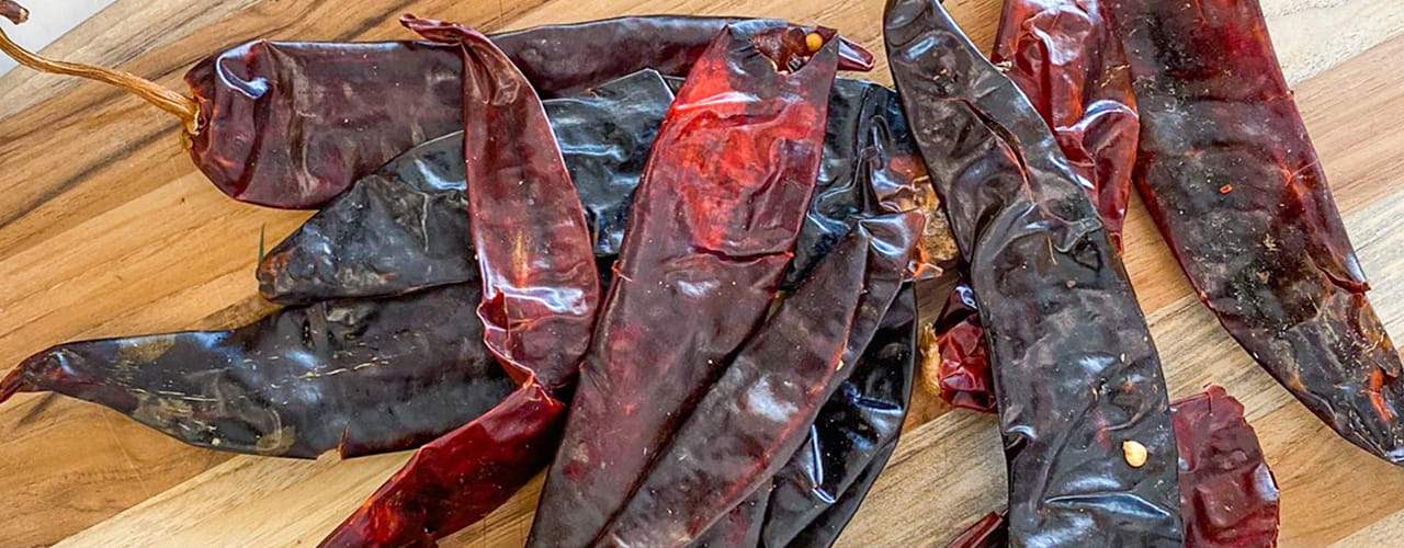 42225-Flv-Spotlight_1280-x-500_Guajillo