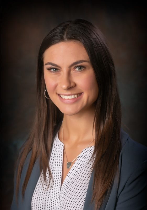 MaddeKlinkey-561x800