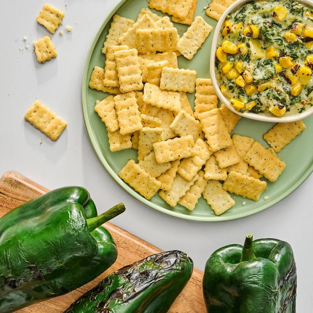 McCormick_CFS_creamy_charred_poblano_cracker_2025_3
