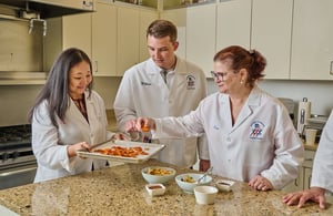 US TIC_Seasoning Lab_Group Tasting Spicy Chips4
