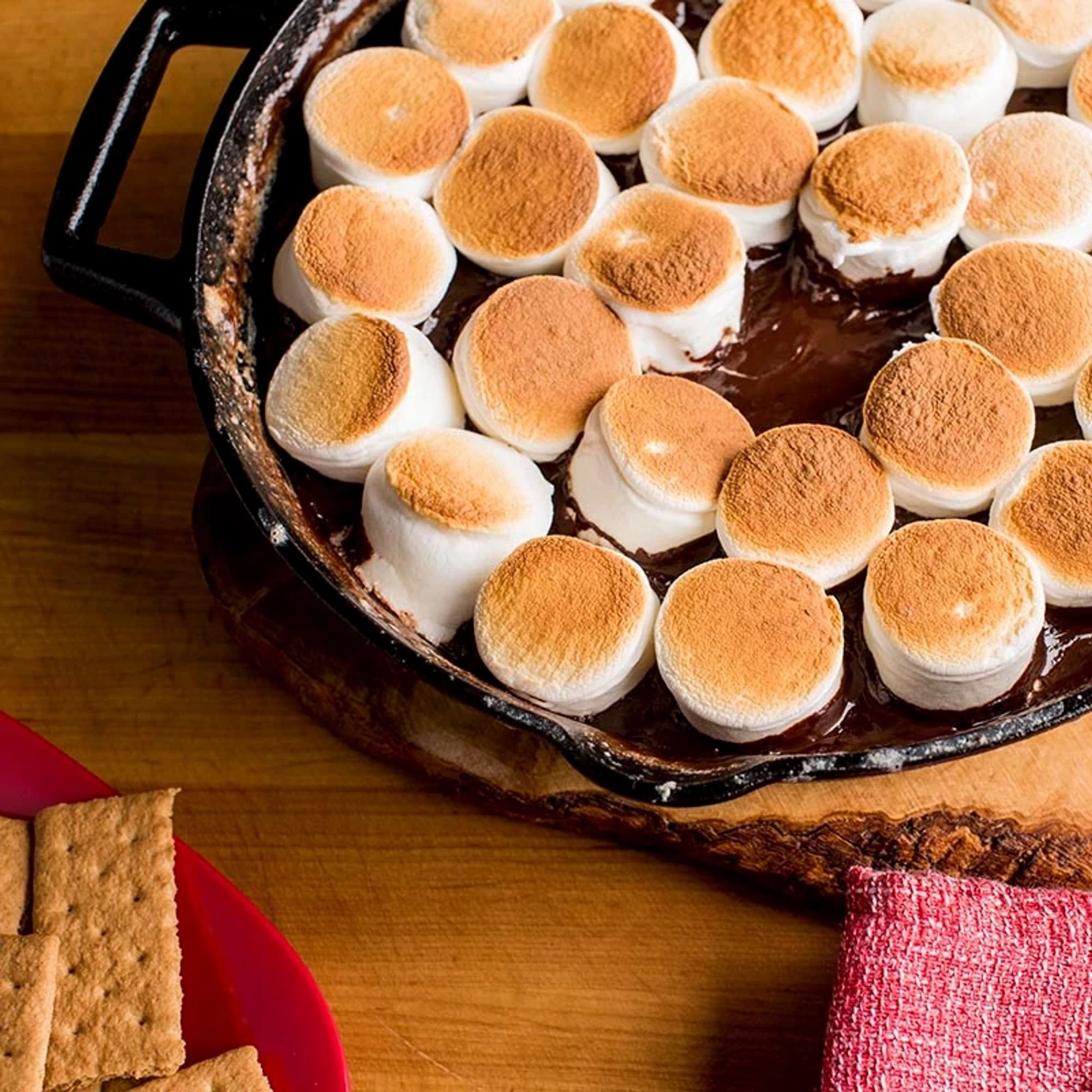 smores_dip_with_spiced_chocolate_ganache_800x800
